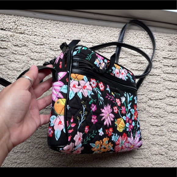 🌺Vera Bradley Crossbody Bag🌺 - Picture 8 of 14